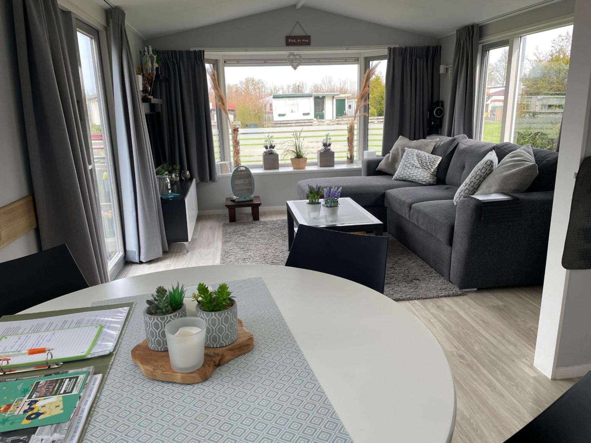 Luxe Chalet Friesland I14 - 5 Pers Westergeest Kültér fotó